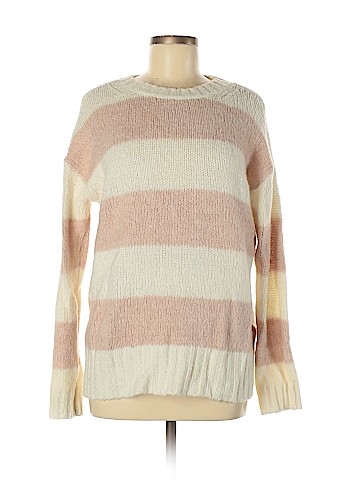 American Eagle Outfitters Pullover Sweater (view 1)