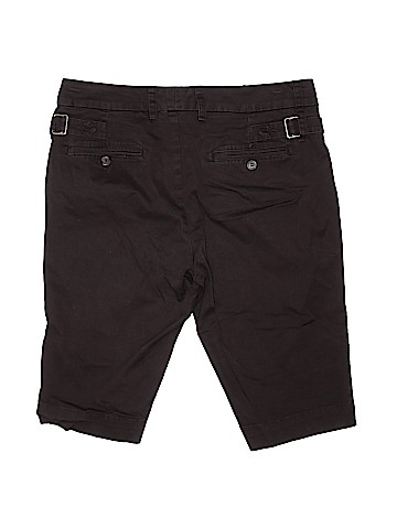 Vince. Khaki Shorts (view 2)