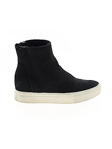 Vince. Sneakers (view 1)