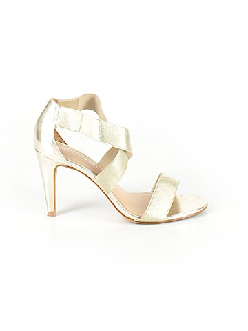 Kelly & Katie Heels (view 1)