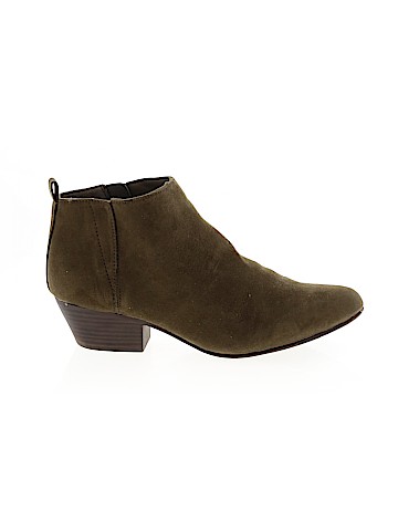 Old Navy Ankle Boots (view 1)
