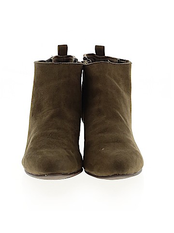 Old Navy Ankle Boots (view 2)