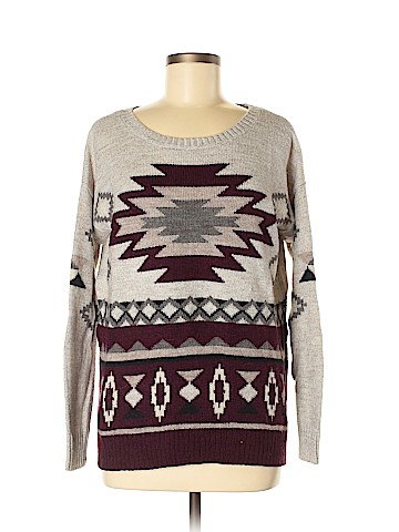 American Eagle Outfitters Pullover Sweater (view 1)