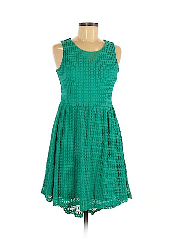 Apt. 9 Casual Dress (view 1)