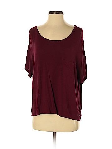 American Eagle Outfitters Short Sleeve T-Shirt (view 1)