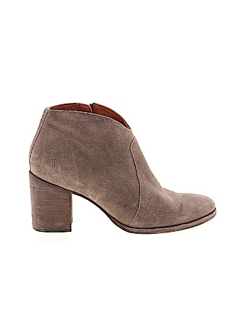 FRYE Ankle Boots (view 1)
