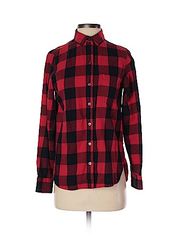 Old Navy Long Sleeve Button-Down Shirt (view 1)