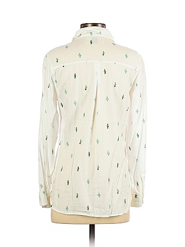 Old Navy Long Sleeve Button-Down Shirt (view 2)