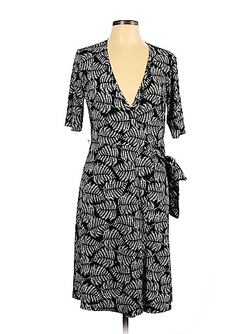 Daisy Fuentes Casual Dress (view 1)