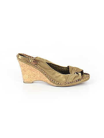 Seychelles Wedges (view 1)