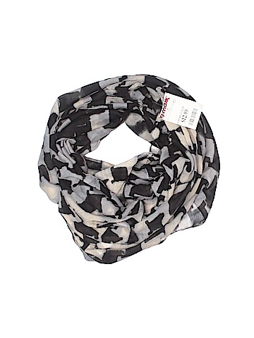 Cejon Scarf (view 1)