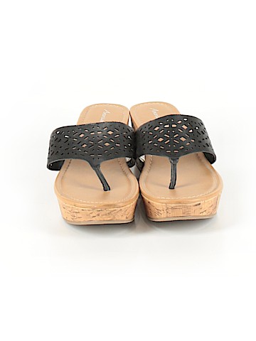 American Eagle Shoes Flip Flops (view 2)