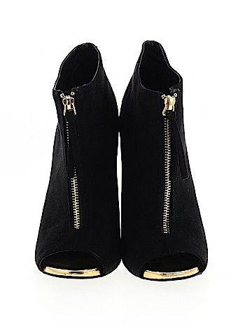 Mossimo Ankle Boots (view 2)