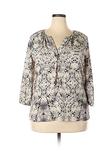 Violet & Claire 3/4 Sleeve Blouse (view 1)