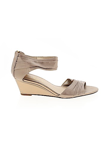 Via Neroli Wedges (view 1)