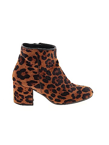 Zara Basic Ankle Boots (view 1)