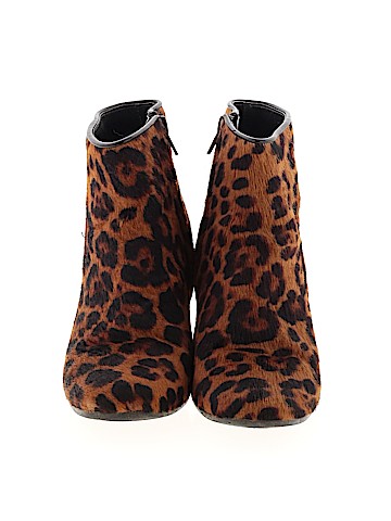 Zara Basic Ankle Boots (view 2)