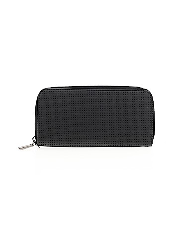 Unbranded Wallet (view 1)