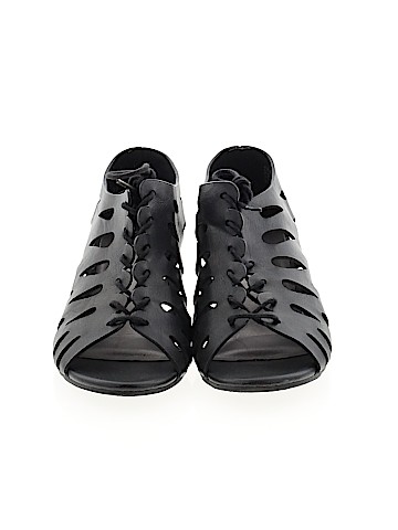 X-Appeal Wedges (view 2)