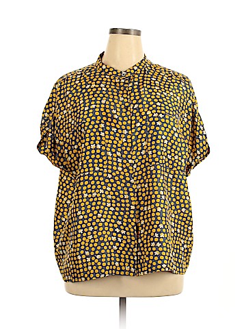 CAbi Short Sleeve Blouse (view 1)