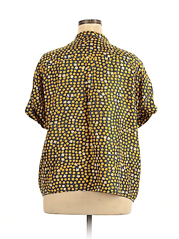 CAbi Short Sleeve Blouse (view 2)