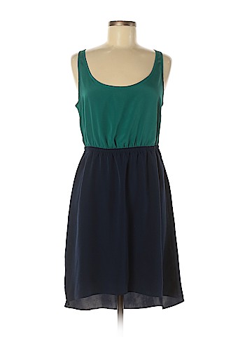 American Eagle Outfitters Casual Dress (view 1)