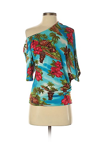 Adele Fado 3/4 Sleeve Top (view 1)