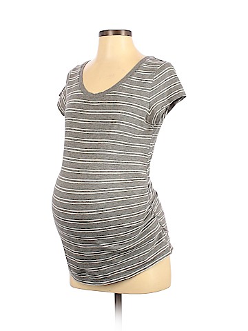 Liz Lange Maternity Short Sleeve T-Shirt (view 1)