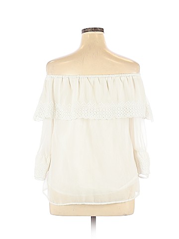 Maurices Long Sleeve Top (view 2)