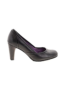 Taryn by Taryn Rose Size 8