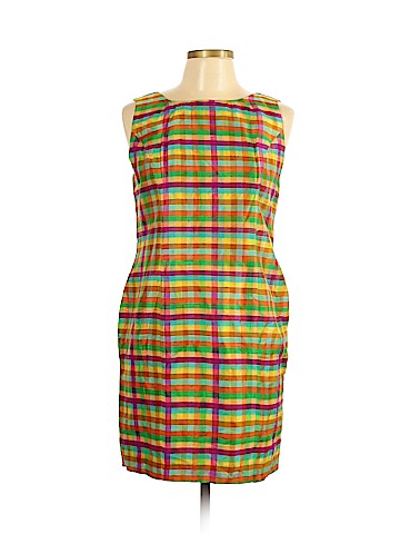 Sarah Chapman Casual Dress (view 1)