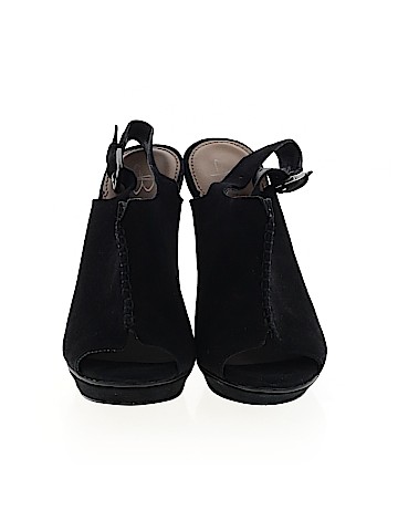 B Makowsky Heels (view 2)