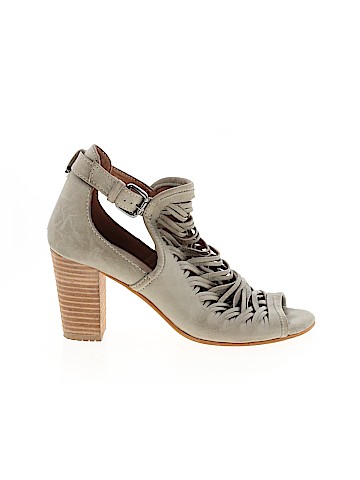 Charles by Charles David Heels (view 1)