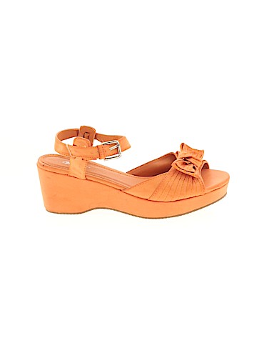 Wanted By Beads Beautiful Wedges (view 1)