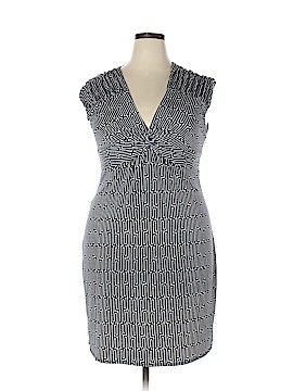 Laundry by Shelli Segal Size 14