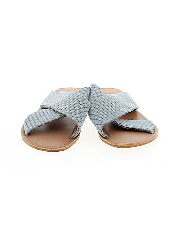 Gap Sandals (view 2)