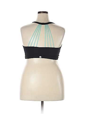 Livi Active Sports Bra (view 2)