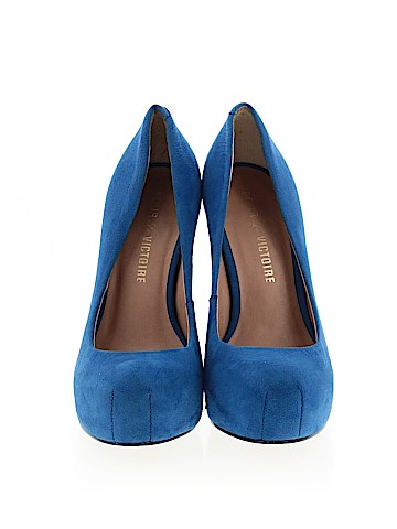 Pour La Victoire Heels (view 2)