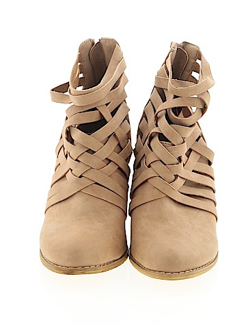 Mi.Im Ankle Boots (view 2)