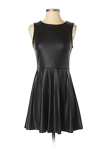 Forever 21 Casual Dress (view 1)