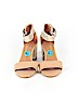 Tahari Tan Heels Size 6 1/2 - photo 2