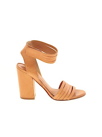 Vince. Heels (view 1)