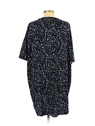 Lularoe Short Sleeve T-Shirt (view 2)