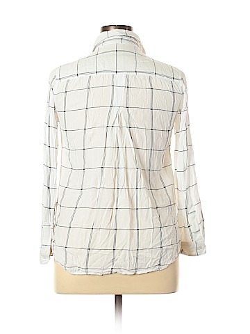 Velvet Heart Long Sleeve Button-Down Shirt (view 2)