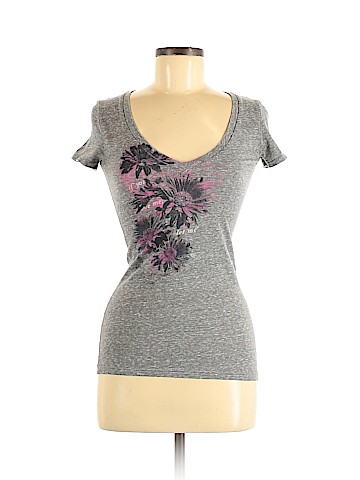 American Eagle Outfitters Short Sleeve T-Shirt (view 1)