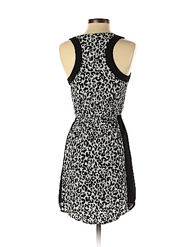 Banana Republic Casual Dress (view 2)