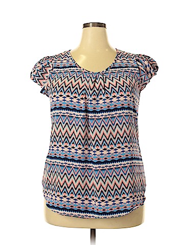 JJ Perfection Short Sleeve Blouse (view 1)