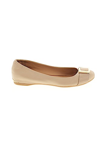 Calvin Klein Flats (view 1)