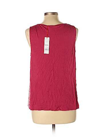 Elle Sleeveless Blouse (view 2)