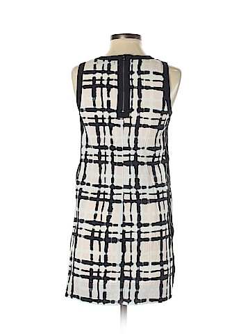 Banana Republic Factory Store Casual Dress (view 2)